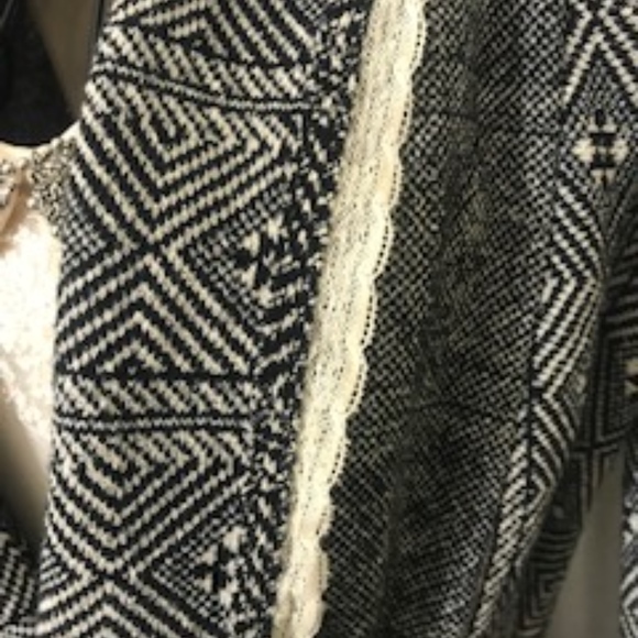 Anthropologie Wrap Cardigan - Picture 7 of 8